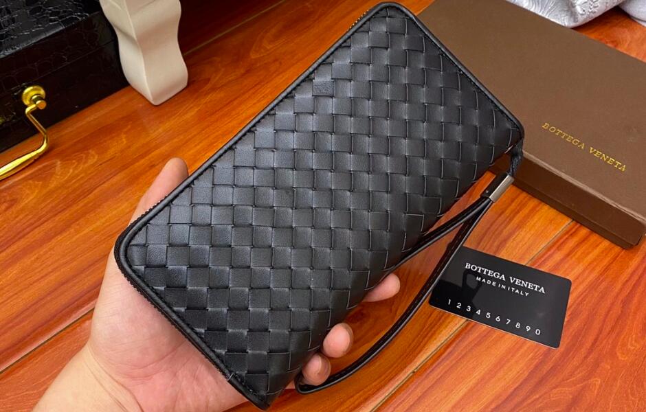ベーシック 人気 定番 合わせやすい ボッテガ・ヴェネタ 財布 コピー メンズ ラウンドファスナー ブラック