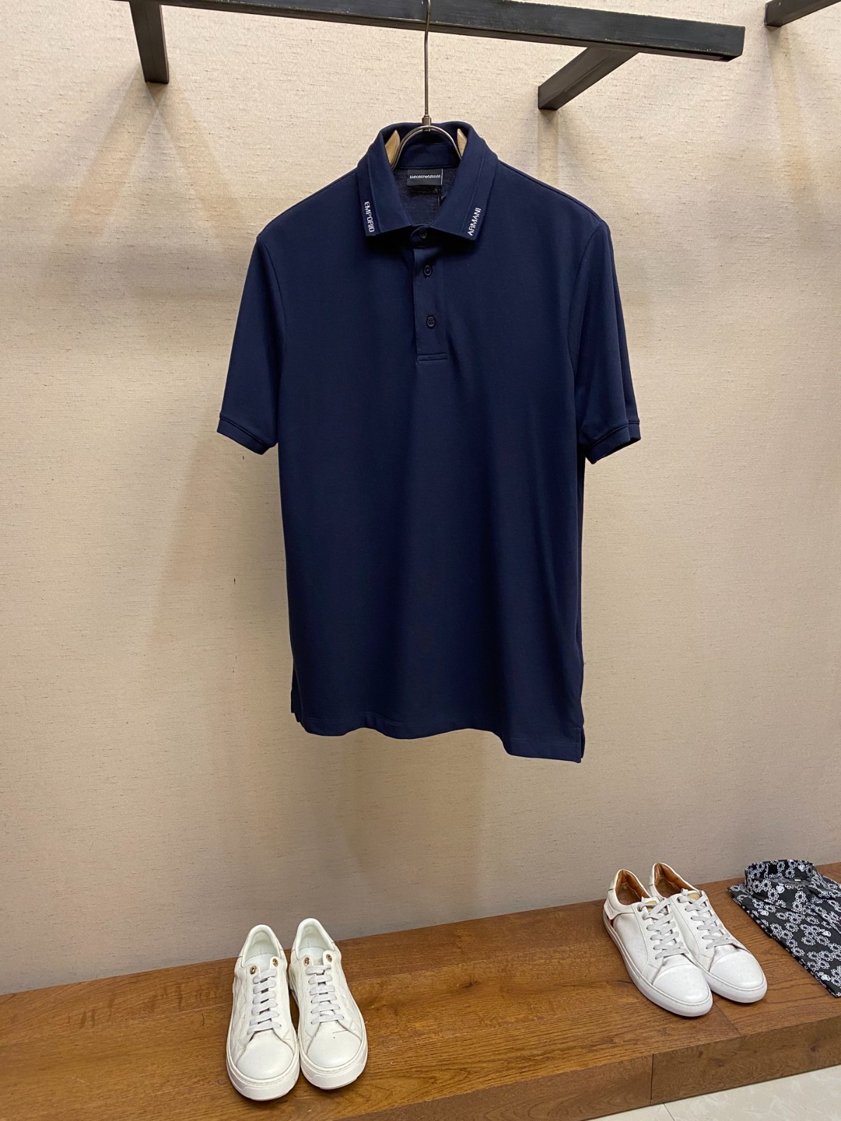 洗練された コットン ポロシャツ アルマーニ Tシャツ 偽物 ネイビー