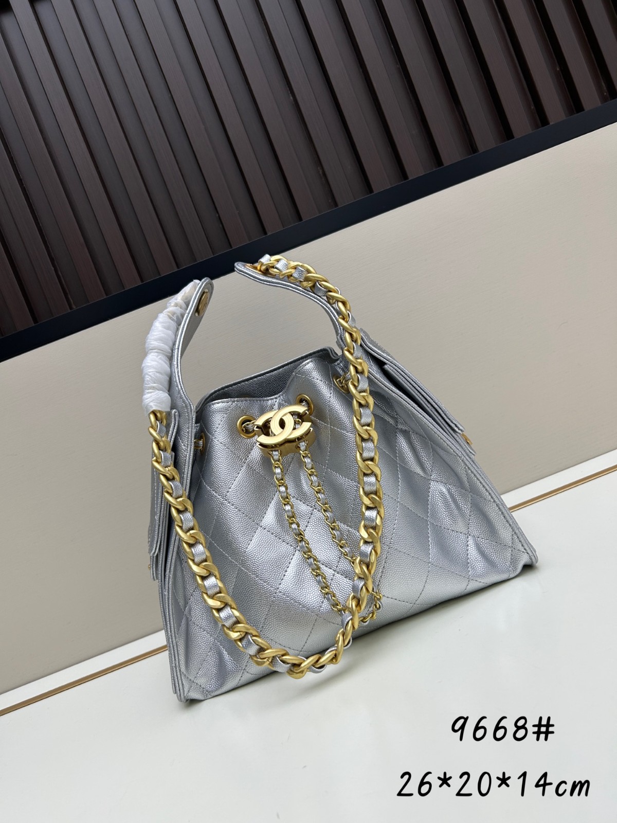 CHANEL25 ホーボーバッグ スモール シャネル バッグ コピー シルバー