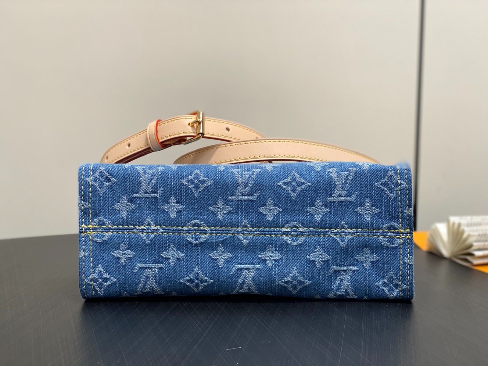 オンザゴー PM デニムモノグラム トートバッグ M14633 ルイ・ヴィトン