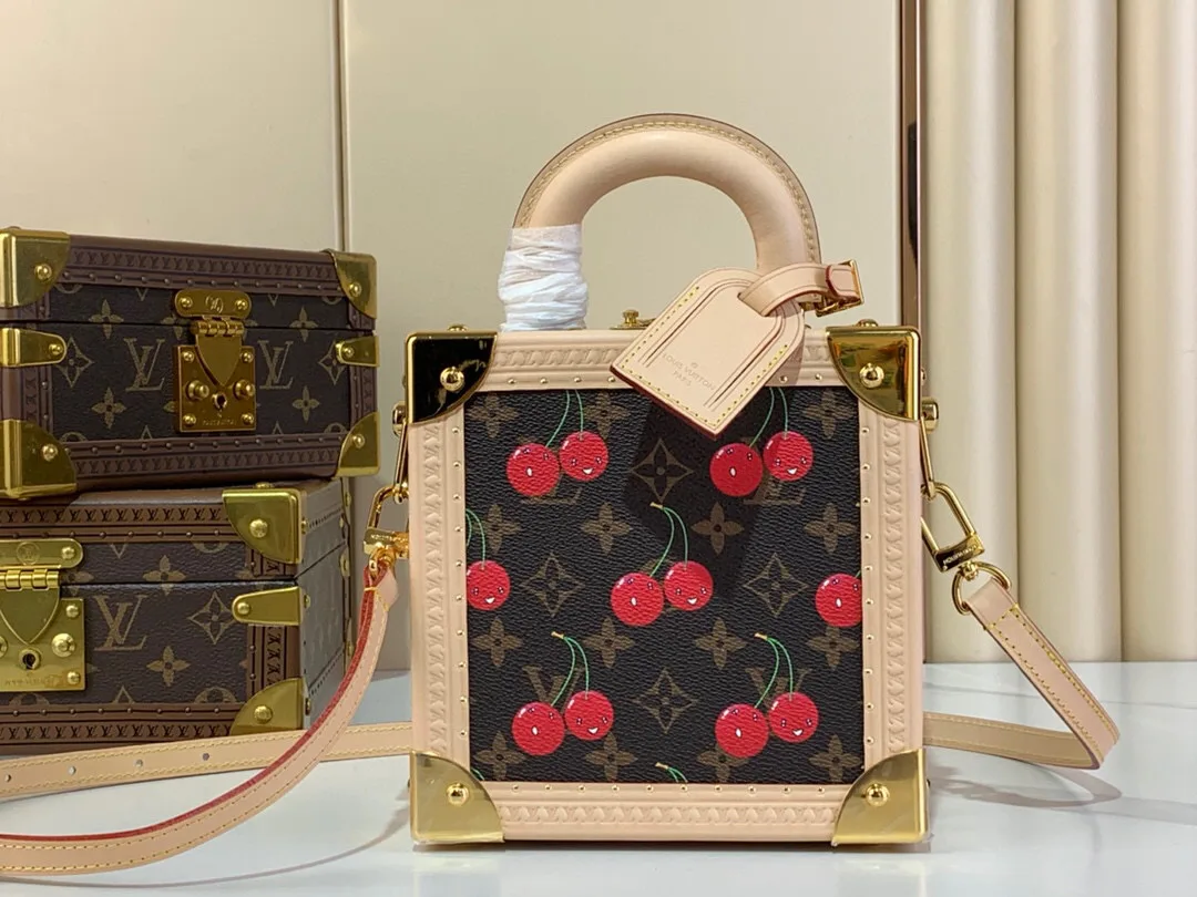 M14040 新作 LV × TM ミニ スクエア トランク ルイ・ヴィトン バッグ スーパーコピー M14040 新作 LV × TM ミニ スクエア トランク ルイ・ヴィトン バッグ スーパーコピー