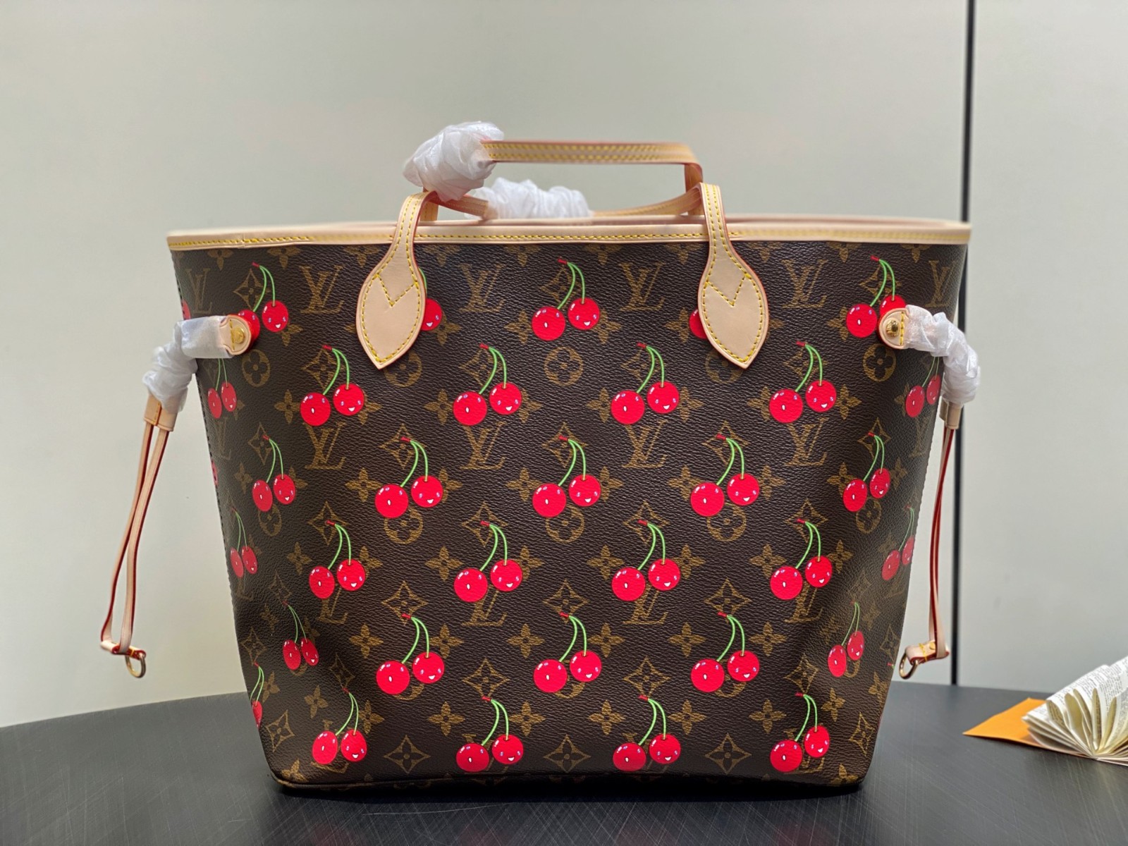 LV × TM ネヴァーフル MM ルイ・ヴィトン バッグ スーパーコピー M13263