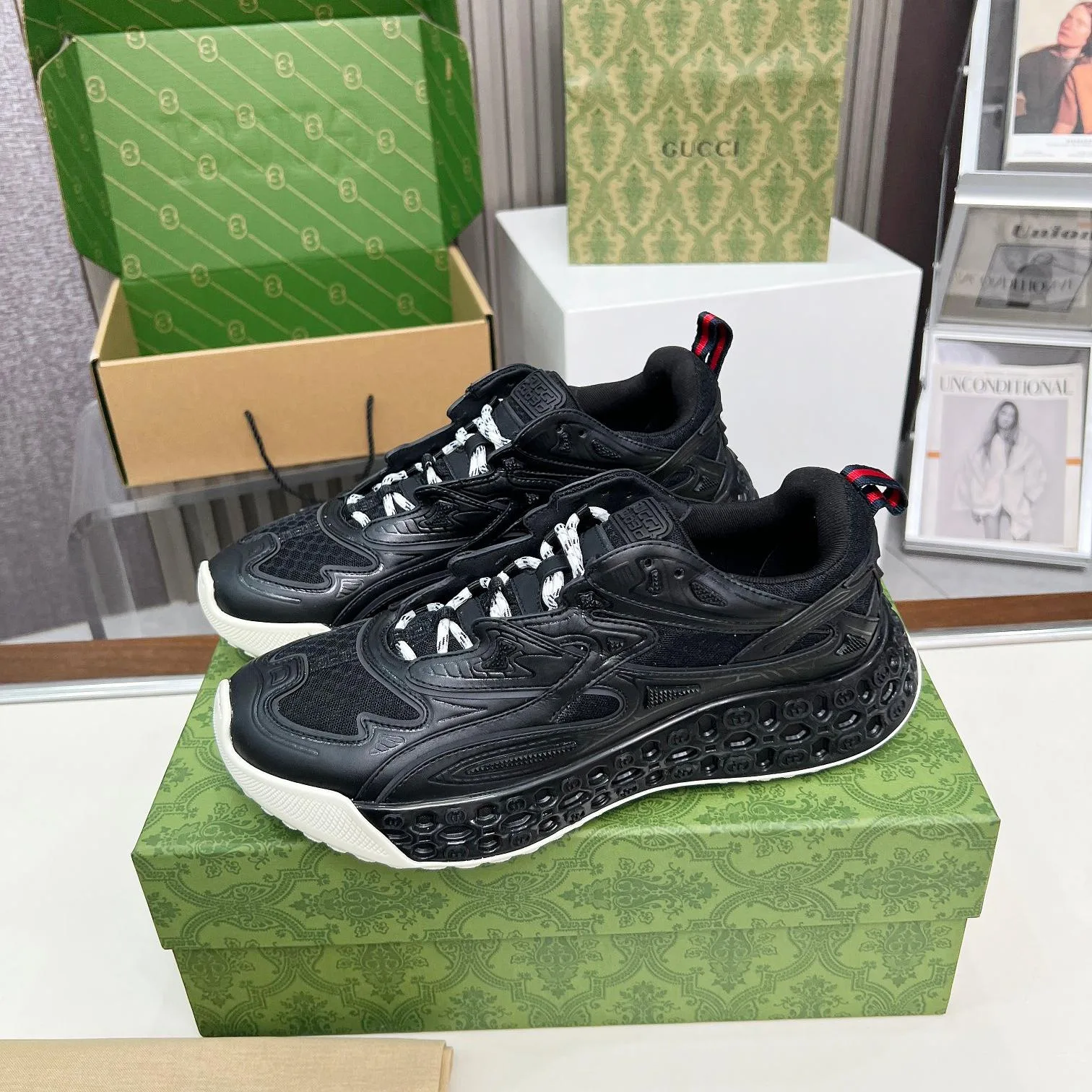 人気新作~GUCCI cub3dスニーカー グッチ スーパーコピー n級品 ブラック 人気新作~GUCCI cub3dスニーカー グッチ スーパーコピー n級品 ブラック