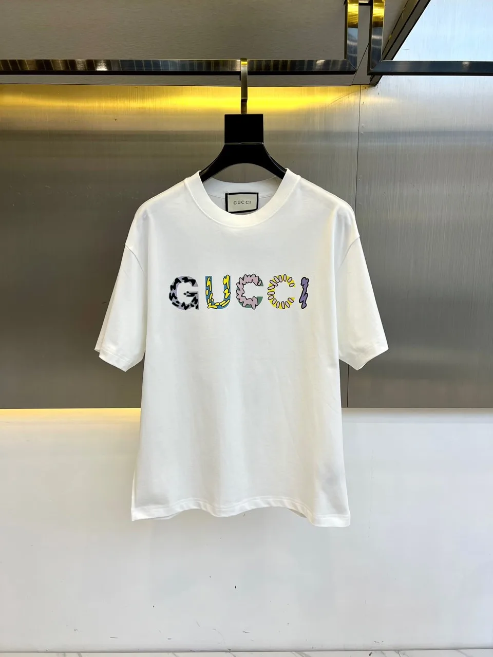 グッチ Tシャツ コピー お洒落 ロゴプリント 半袖Tシャツ ホワイト