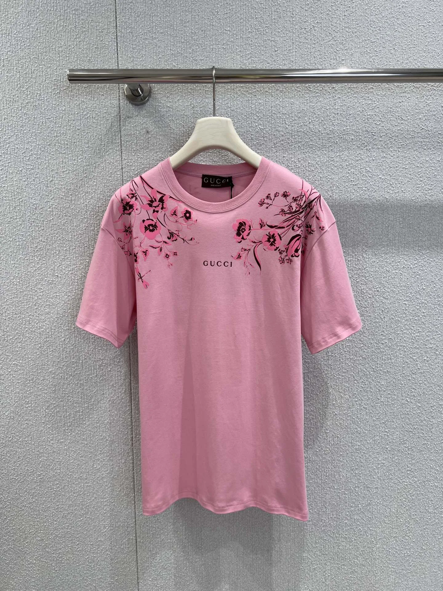 プリント ソフトコットンジャージー Tシャツ グッチ スーパーコピー ピンク プリント ソフトコットンジャージー Tシャツ グッチ スーパーコピー ピンク