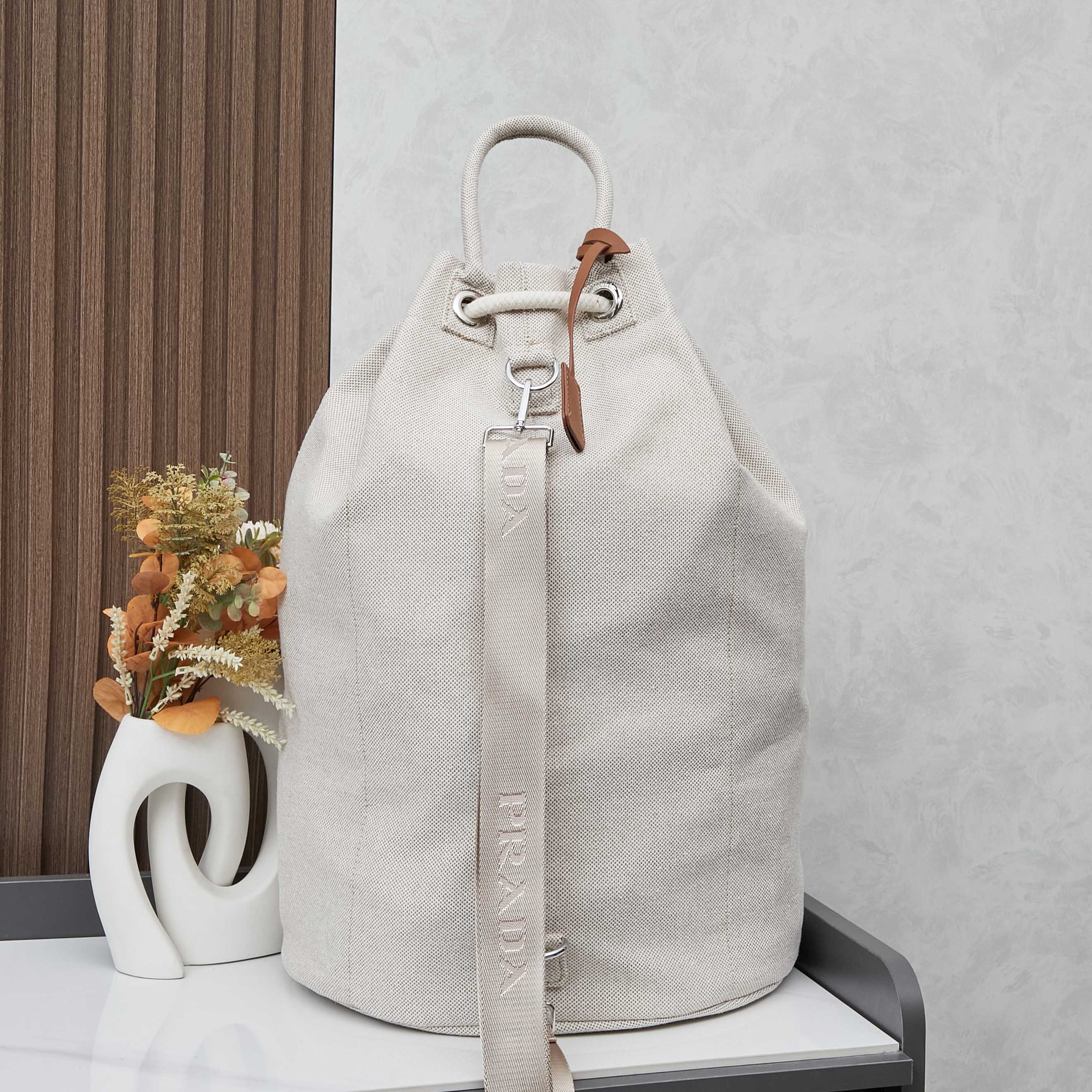 ◆PRADA◆キャンバス ドローストリング ダッフルバッグ 大注目 キャンバス ドローストリング ダッフルバッグ プラダ