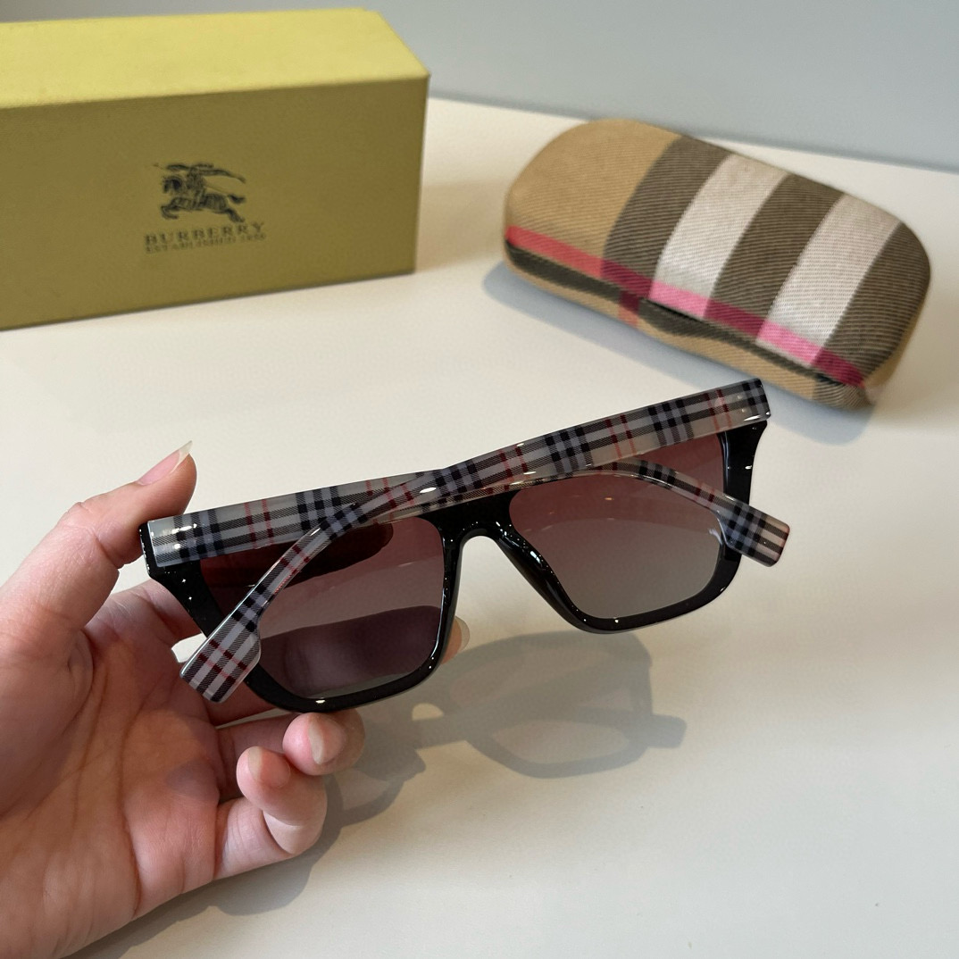 チェック ラウンド サングラス (アーカイブベージュ) | Burberry