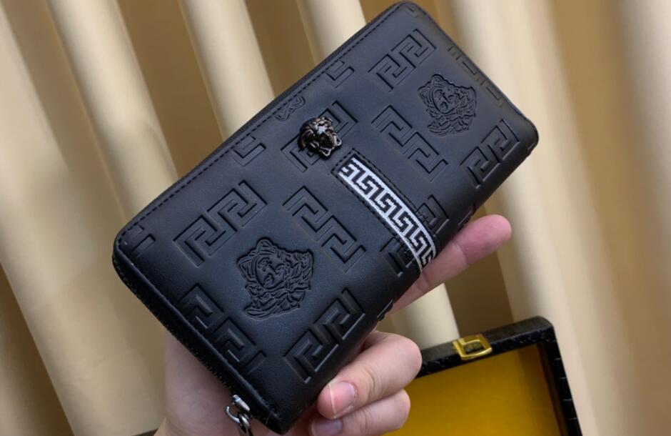 高品質 ロゴ ラウンドファスナー ヴェルサーチェ 財布 コピー メンズ カード入れ おしゃれ ブラック