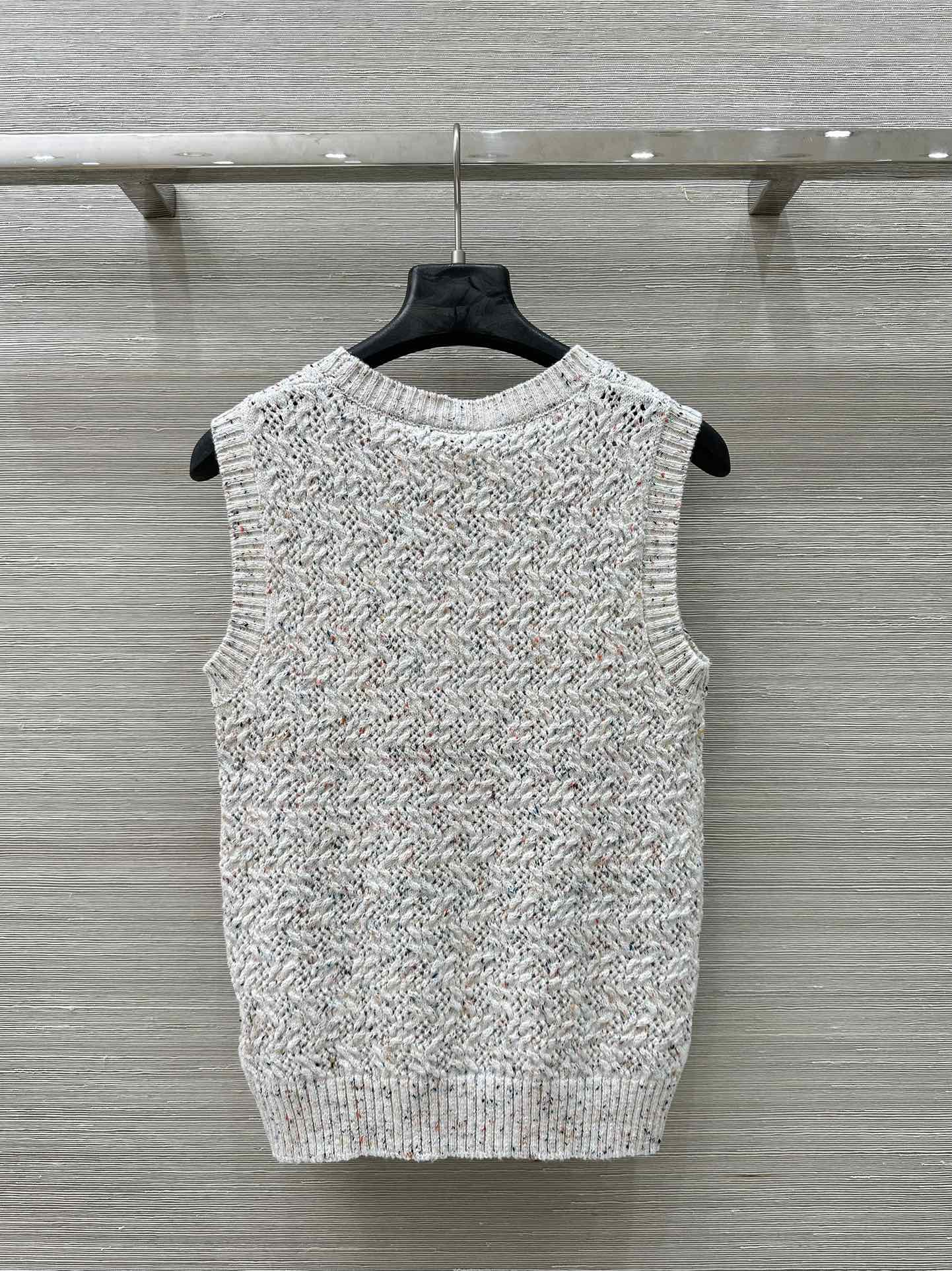 CHANEL - シャネル CHANEL ノースリーブニット ニット 衣料品