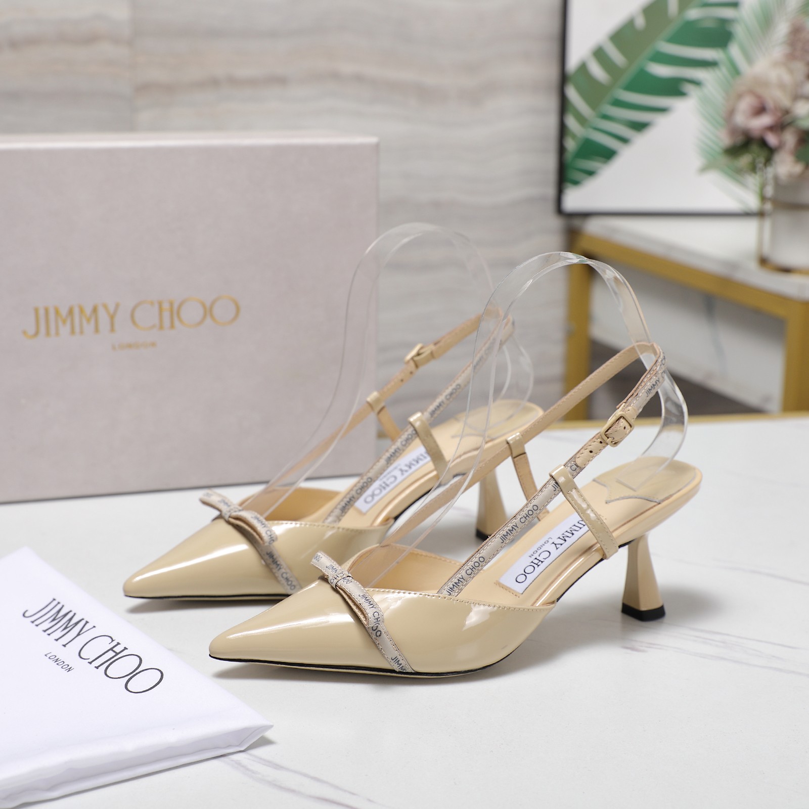 Jimmy Choo【関税送料込】パテントレザースリングバックパンプス Bing Pump Flat|Latte/ブラック パテントレザー・フラット