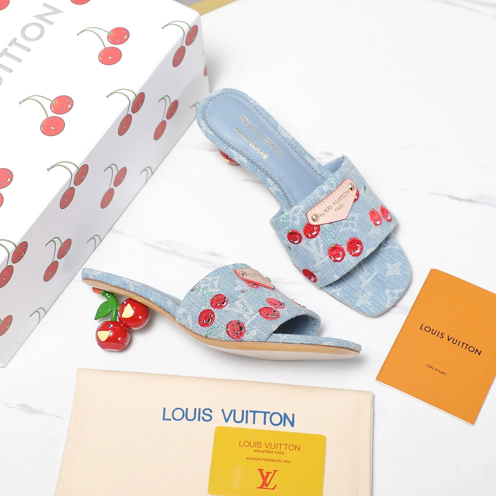 ルイ・ヴィトン サンダル スーパーコピー N級品 注目コラボ LV × TM リリー ミュール 