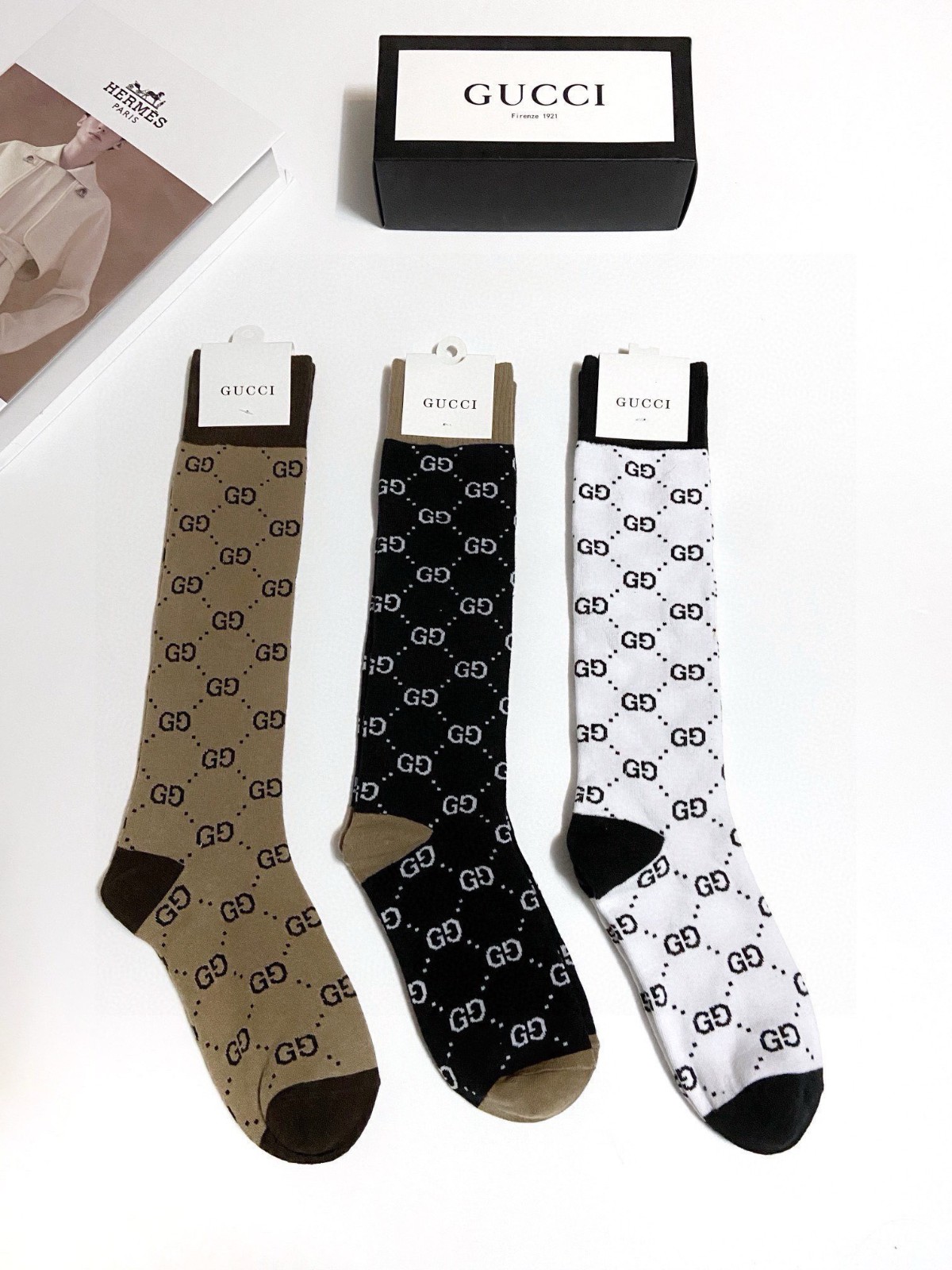 GUCCI グッチ　ソックス　靴下　ベージュ　レディース　GG柄 大人気 GG柄 3足セット ソックス グッチ 靴下 偽物 レディース