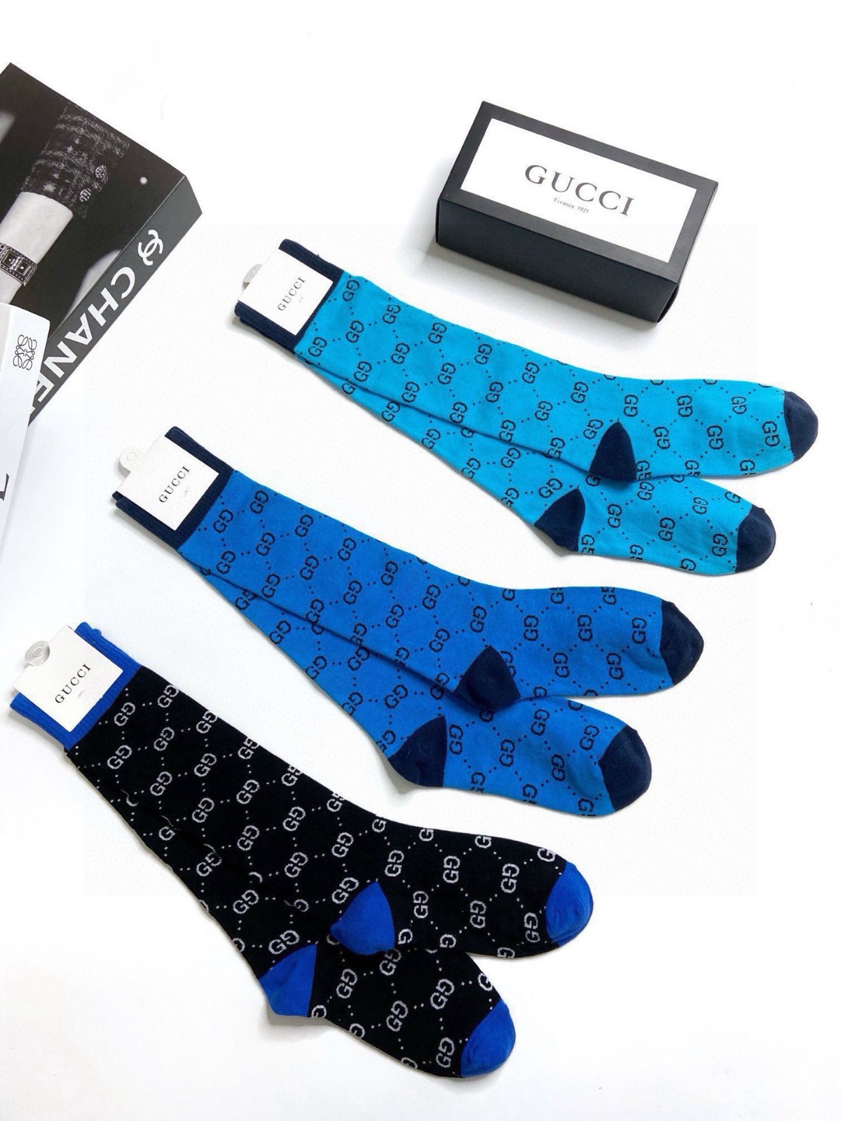 新品未使用　Gucci GGロゴ 星柄 ソックス 新品未使用 Gucci GGロゴ 星柄 ソックス