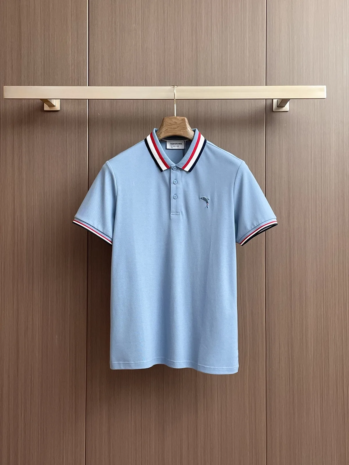 定番 ストライプ トムブラウン Tシャツ 偽物 コットン ポロシャツ ライトブルー 定番 ストライプ トムブラウン Tシャツ 偽物 コットン ポロシャツ ライトブルー