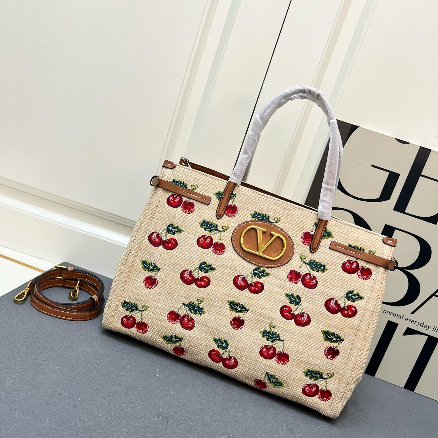 ◆VALENTINO◆シンセティックラフィア ミディアムトート ヴァレンティノ ガラヴァーニ ヴィヴァ スーパースター