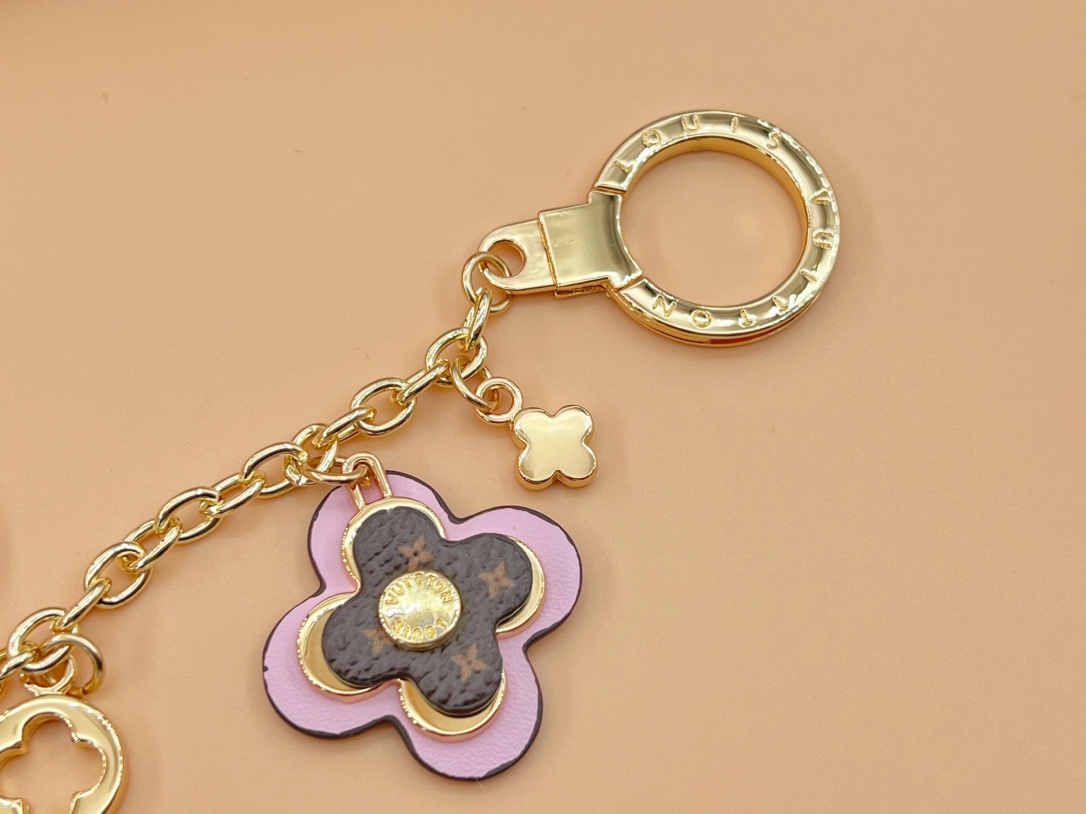 M01414 バッグチャーム チェーン・ブルーミング フラワー ルイ