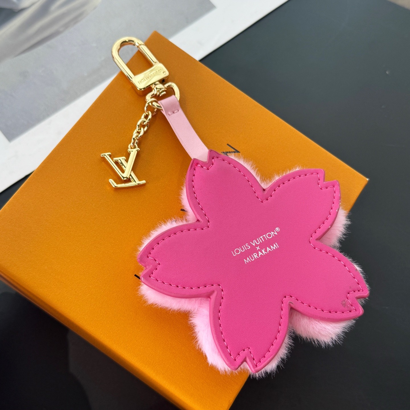 LV × TM キーホルダー・チェリーブロッサム ルイ・ヴィトン