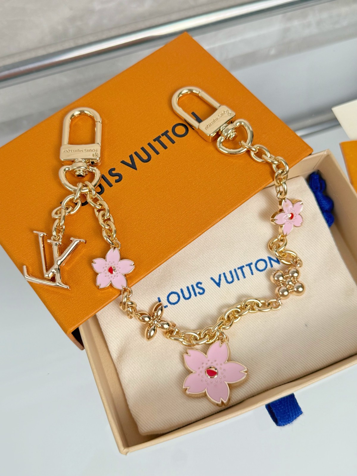 ★可愛い★【LOUIS VUITTON】LV × TM バッグチャーム ☆可愛い☆【LOUIS VUITTON】LV × TM バッグチャーム