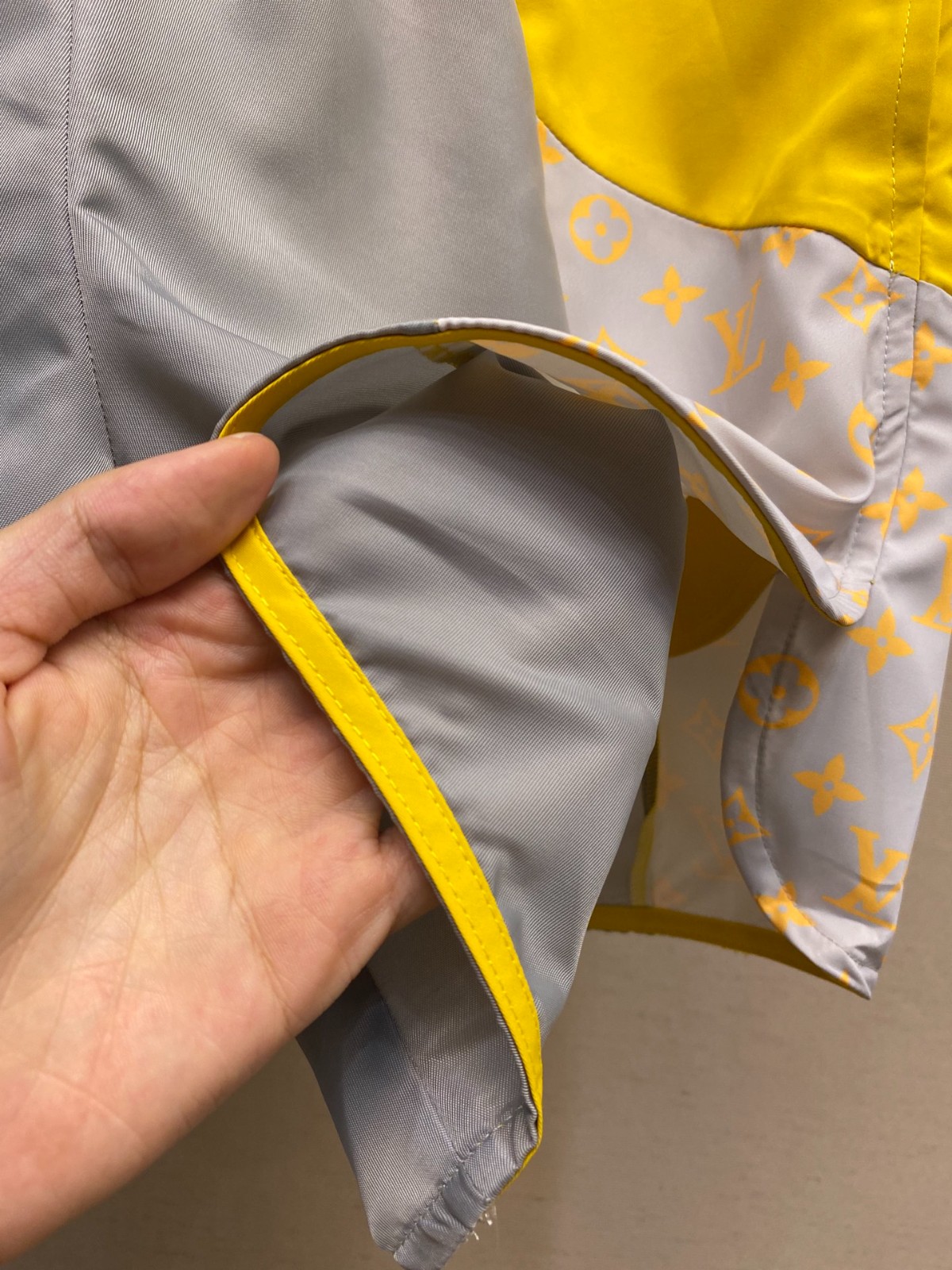 ルイヴィトン　LOUIS VUITTON ショートパンツ　キュロット　ベージュ 楽天市場】LOUIS VUITTON ルイ・ヴィトン/22SS メッシュ