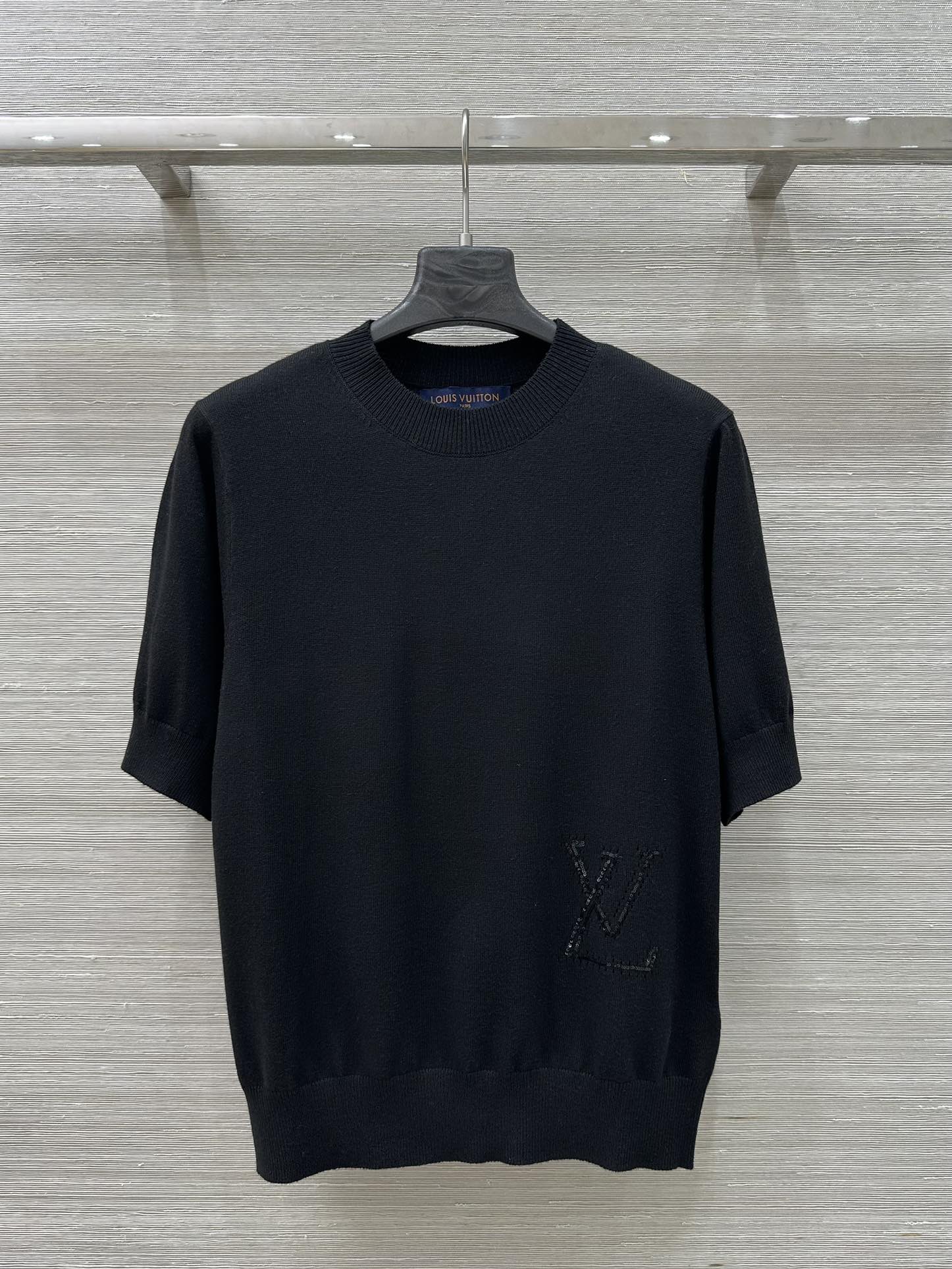 即発【LouisVuitton】スパンコール シグネチャー ニットトップ louis-vuitton--
