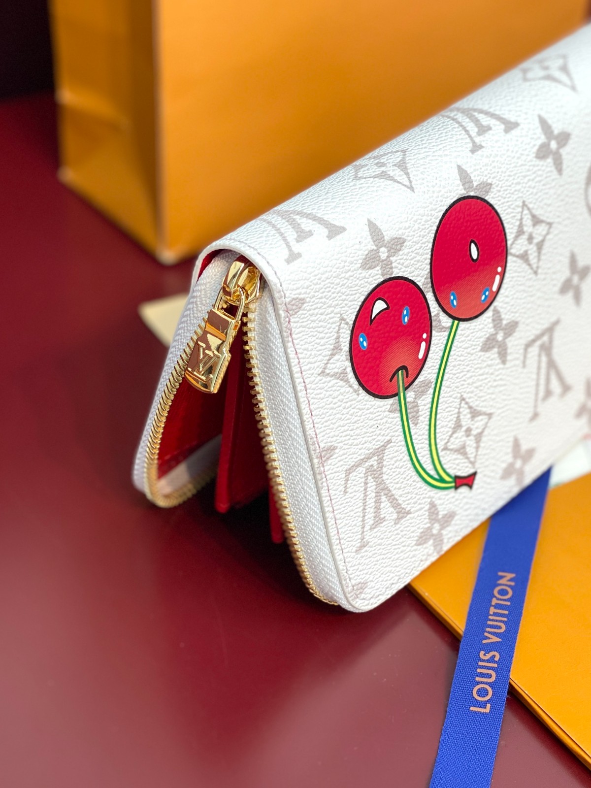 即完売激レア‼️【Louis Vuitton】LV × TM ジッピー・ウォレット LOUIS VUITTON - 未使用【ルイヴィトン】日本限定 LV × TM
