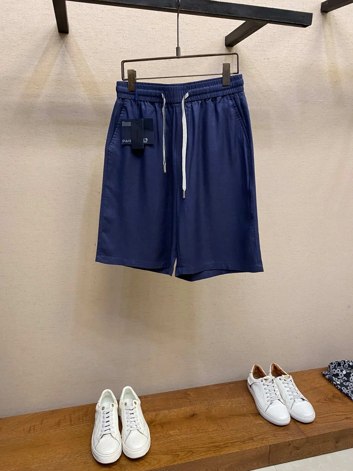履き心地抜群 コットン リネン メンズ ショートパンツ プラダ パンツ 偽物 