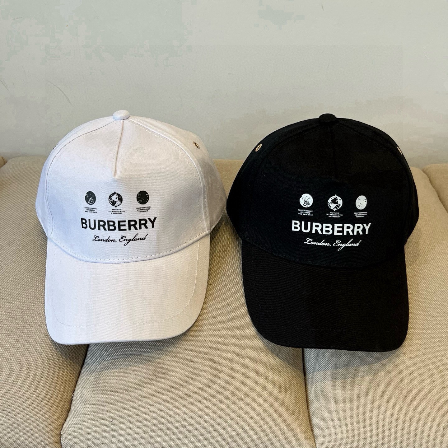 新品未使用　Burberry  バーバリー　キャップ BURBERRY バーバリー 帽子 キャップ 8073370 チェックコットン