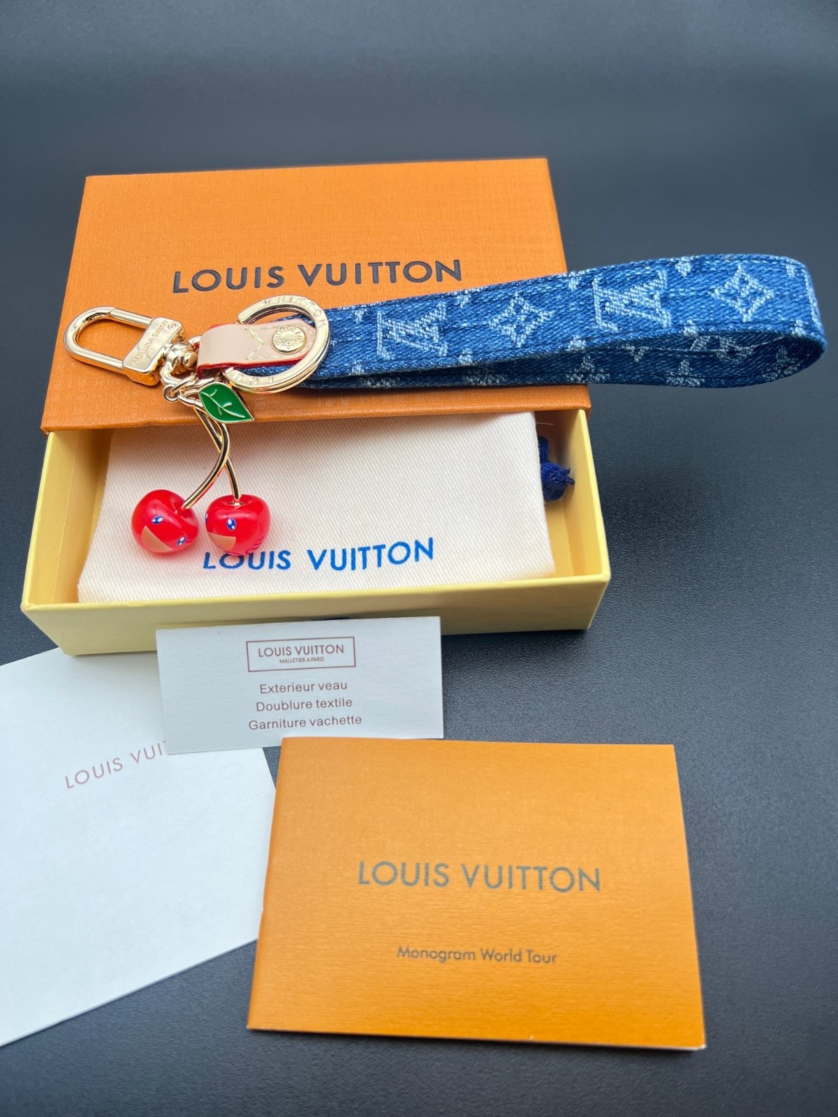 【デニムがらが可愛らしい！】LV キーホルダー 楽天市場】モノグラム デニム ヴィトン（キーホルダー