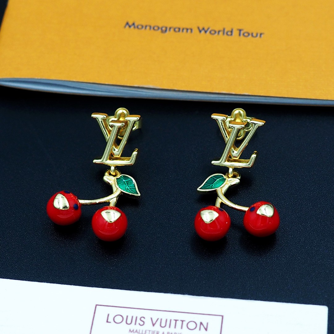 ルイヴィトン★人気コラボ LV xTM ピアス・チェリー★ 人気コラボ LV xTM ピアス・チェリー ルイ・ヴィトン スーパー