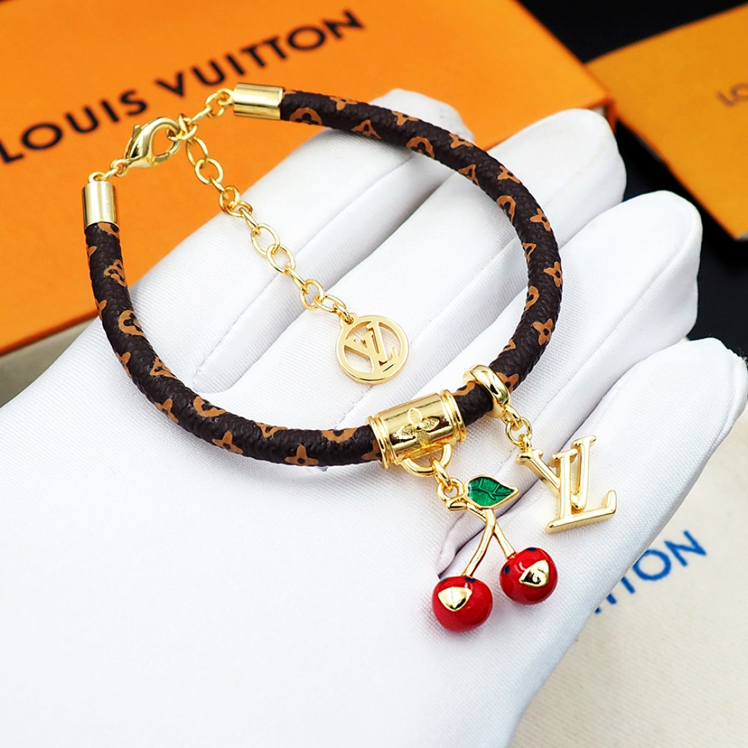 【LV×TM！チェリー】LOUIS VUITTON ブレスレット モノグラム LV x TM Cerise Bracelet - Women - Fashion Jewelry | LOUIS