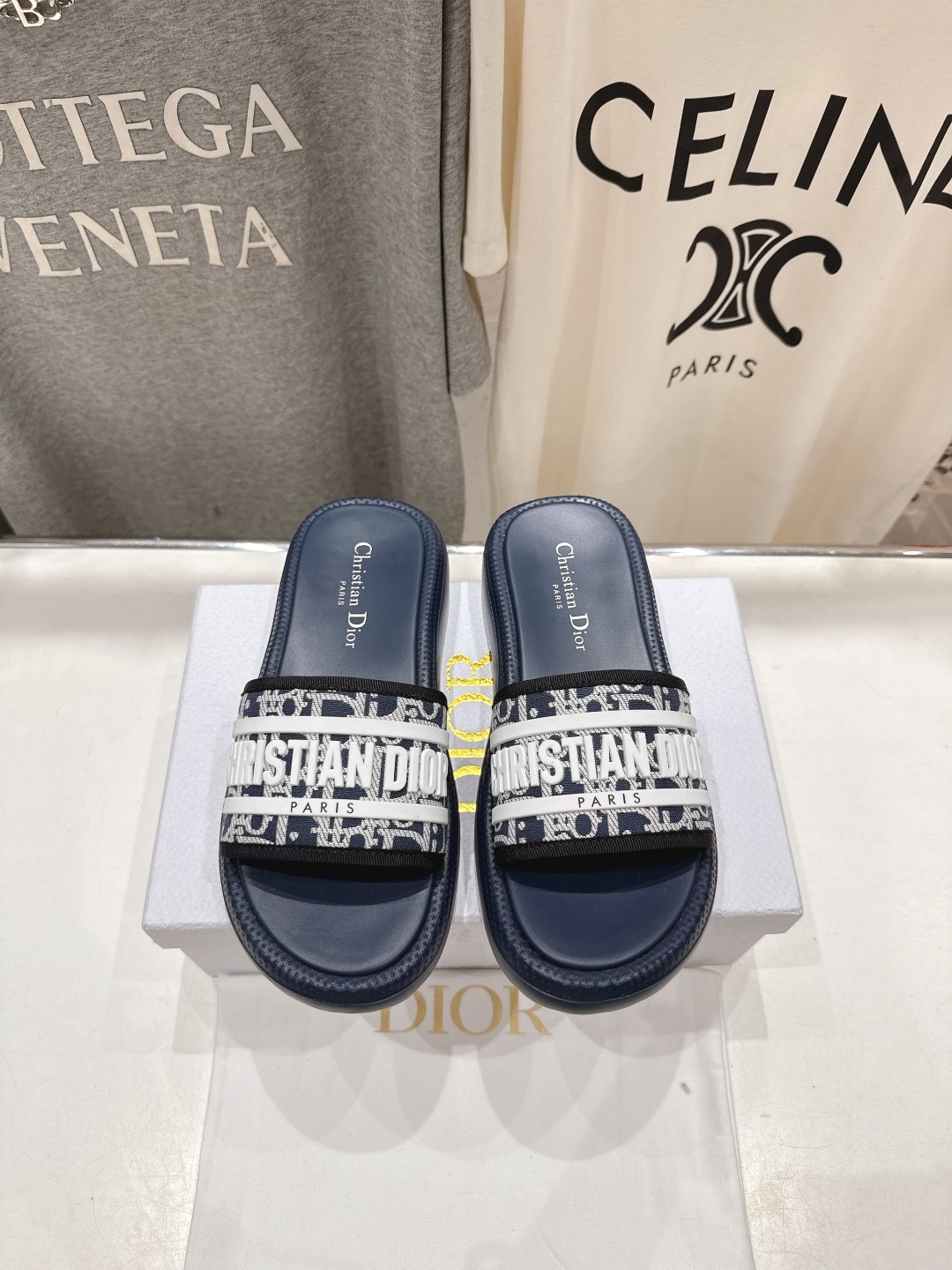 【人気商品☆】Dior Dioriviera Dway スライド DIOR | Dway ウェッジサンダル カーフスキン・ラフィア・コットン