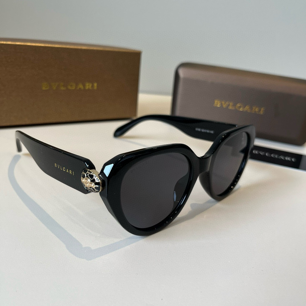 BVLGARI ブルガリ レディース　サングラス 　エレガントなブラックフレーム BVLGARI - BVLGARI ブルガリ レディース サングラス エレガント