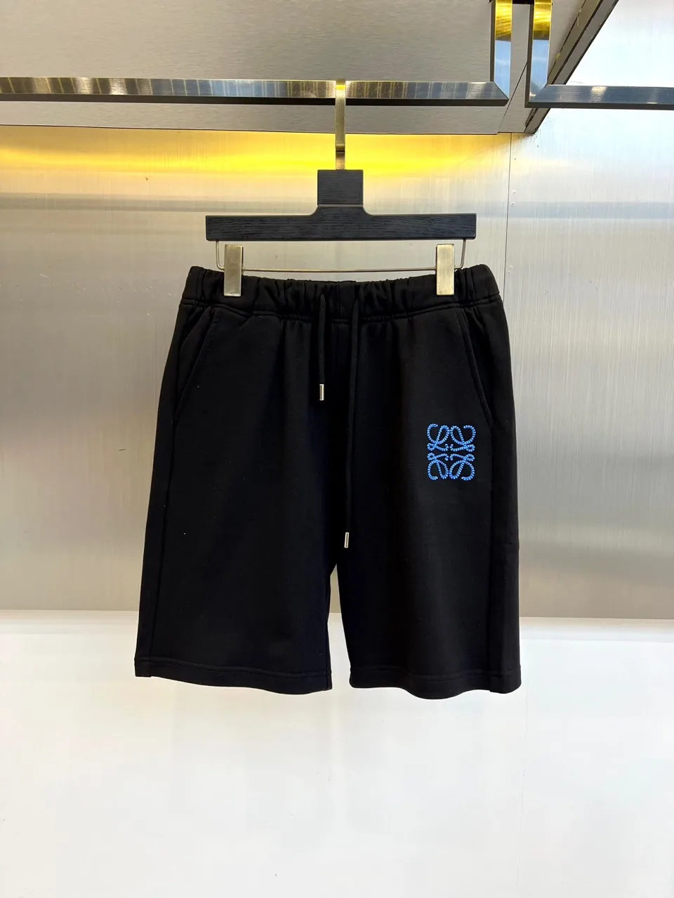 定番 カジュアル コットン ショートパンツ ロエベ パンツ 偽物 ハーフパンツ ブラック 定番 カジュアル コットン ショートパンツ ロエベ パンツ 偽物 ハーフパンツ ブラック