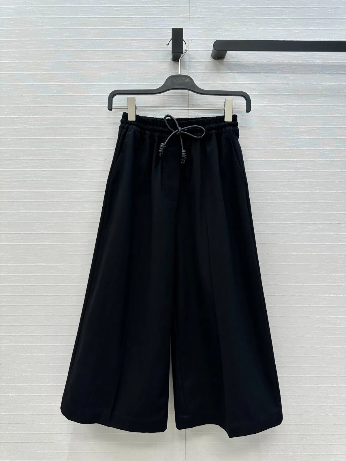 カジュアル リラックス ワイドパンツ ロエベ パンツ コピー コットン ブラック