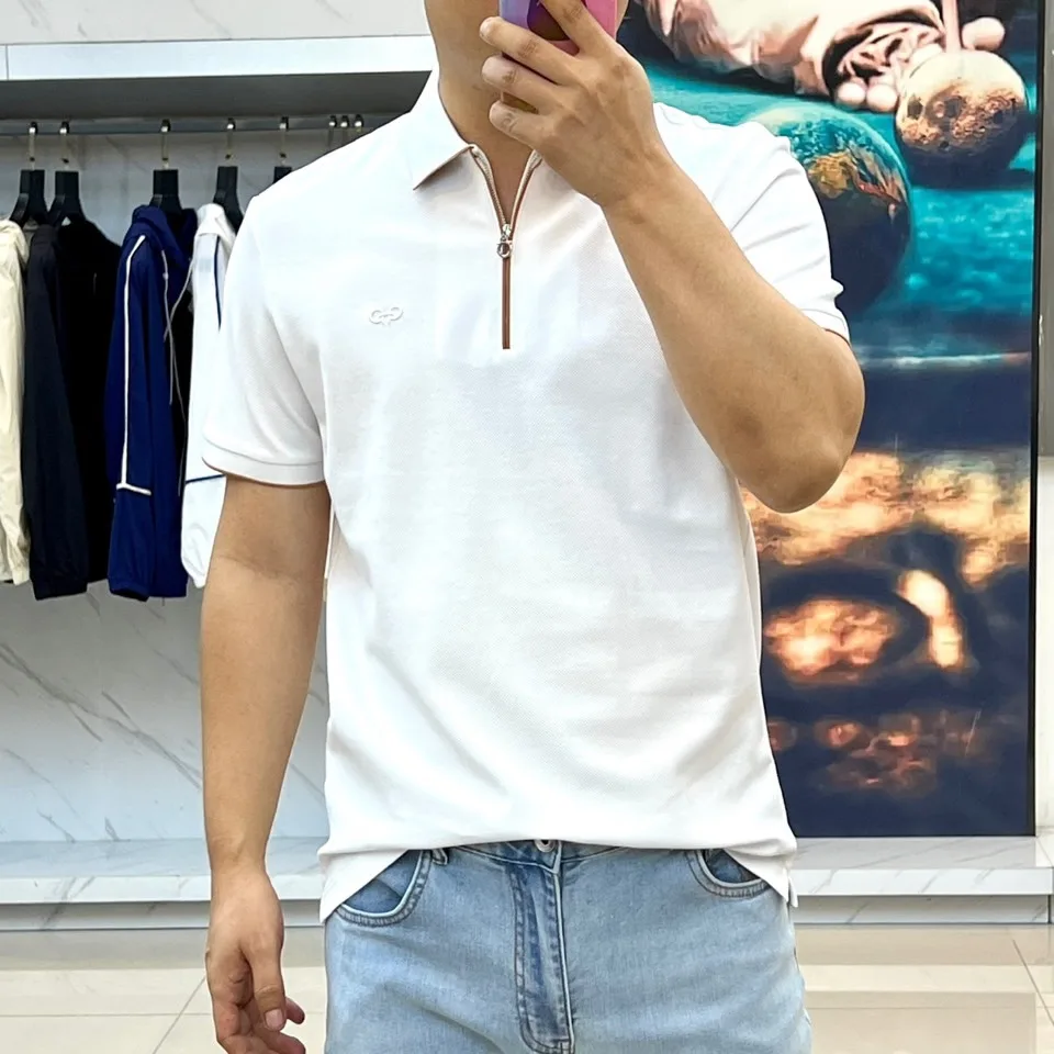 お洒落ハーフジップ ポロシャツ サルヴァトーレ・フェラガモ Tシャツ 偽物 ホワイト