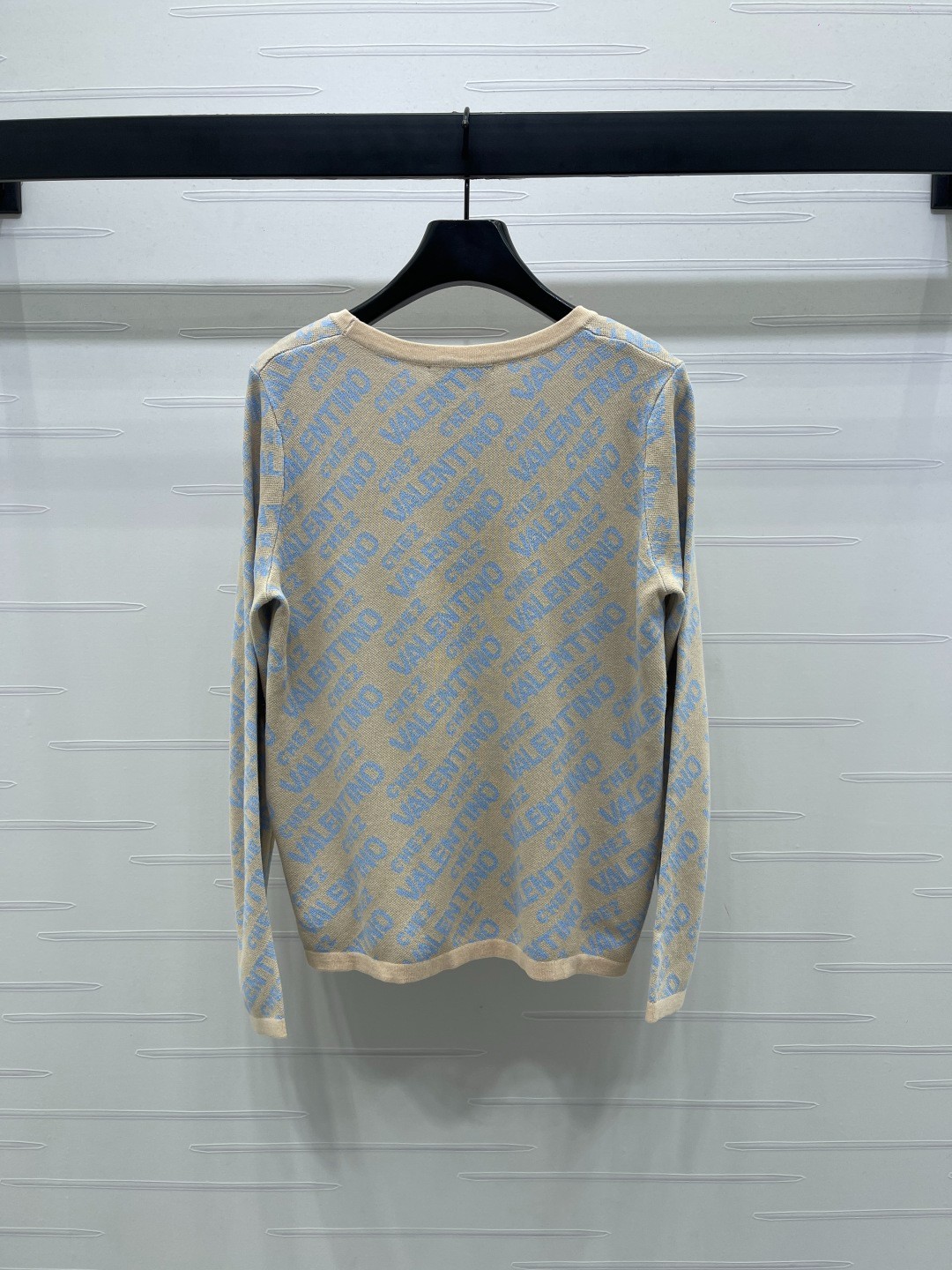 VALENTINO - ヴァレンチノ  WV3KC16D7K0 V総柄ウールクルーネックニット レディース L VALENTINO - ヴァレンチノ WV3KC16D7K0 V総柄ウールクルーネック