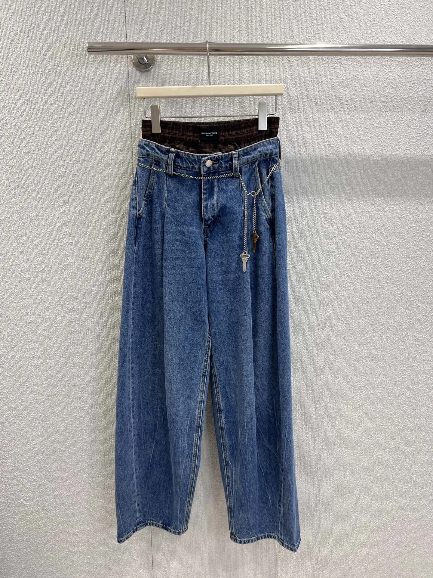 合わせやすい お洒落 アレキサンダーワング ジーンズ コピー デニムパンツ 合わせやすい お洒落 アレキサンダーワング ジーンズ コピー デニムパンツ