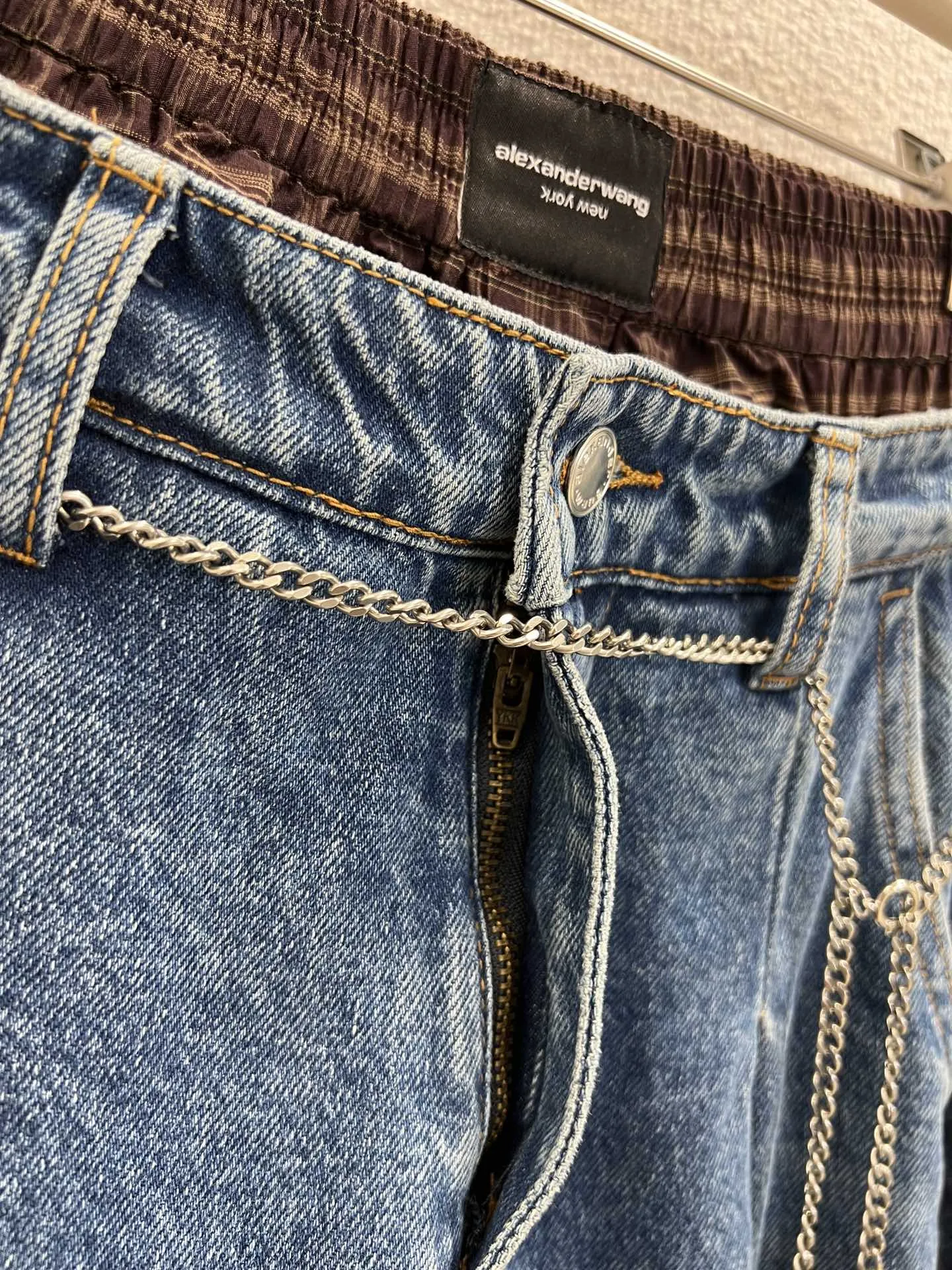 1755773782923854.jpg
