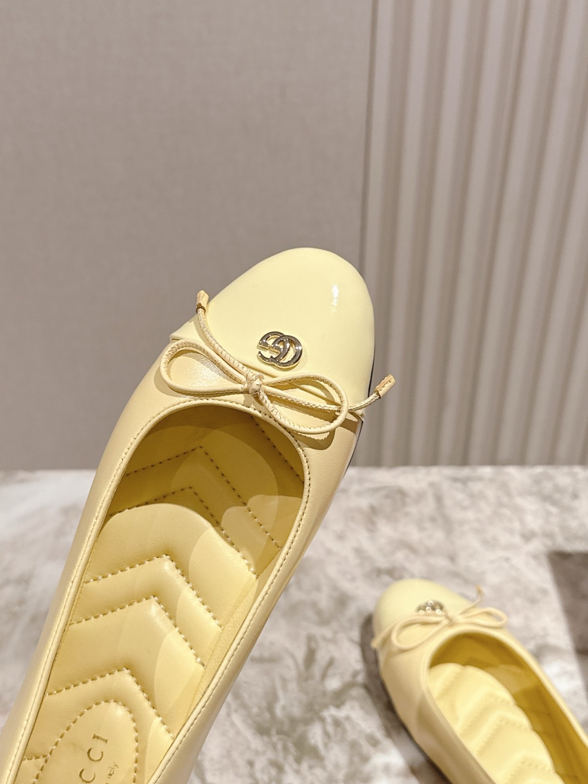 ダブルG付き ウィメンズ フラットバレエシューズ グッチ スーパー