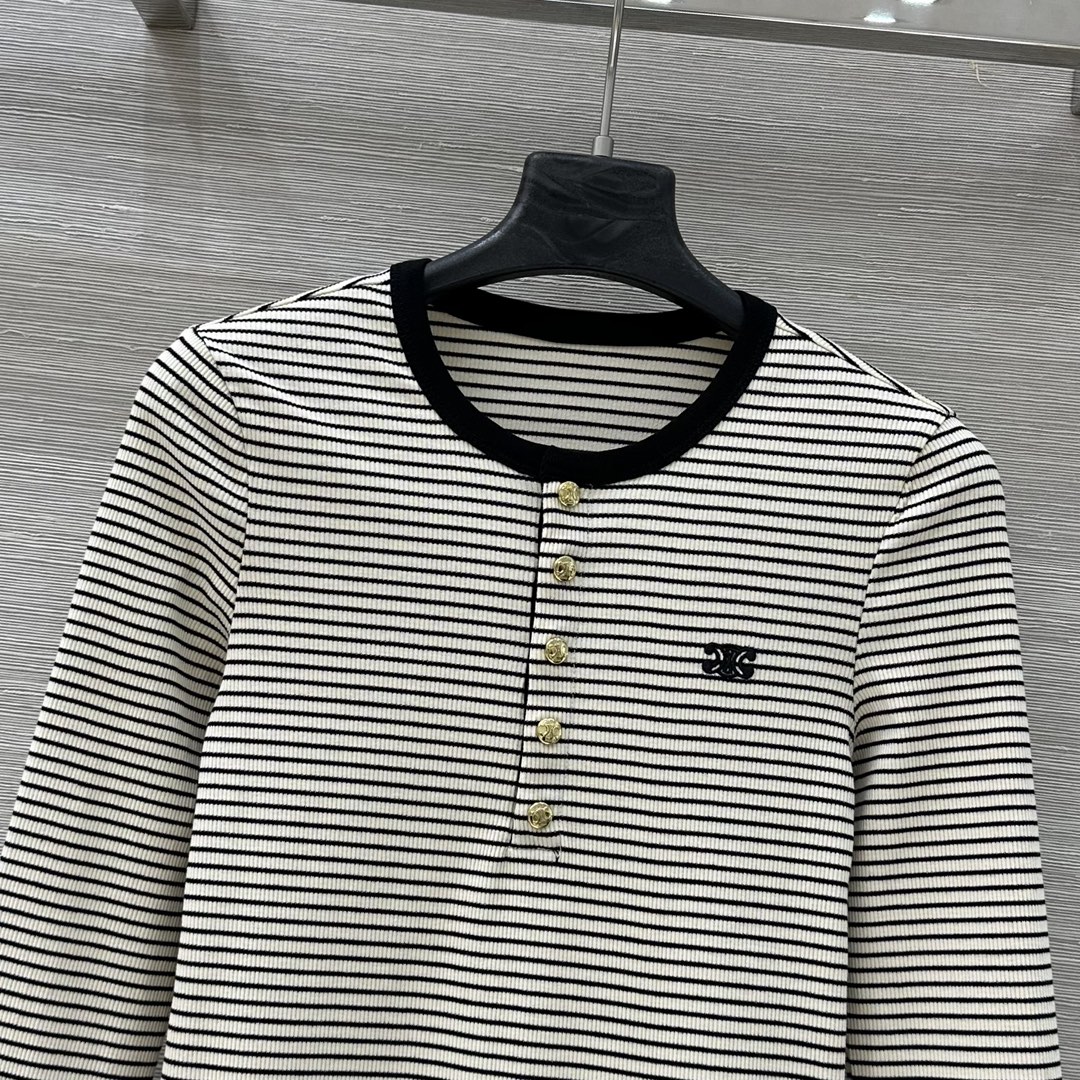 ボーダー柄 ヘンリーネック 長袖Tシャツ セリーヌ Tシャツ