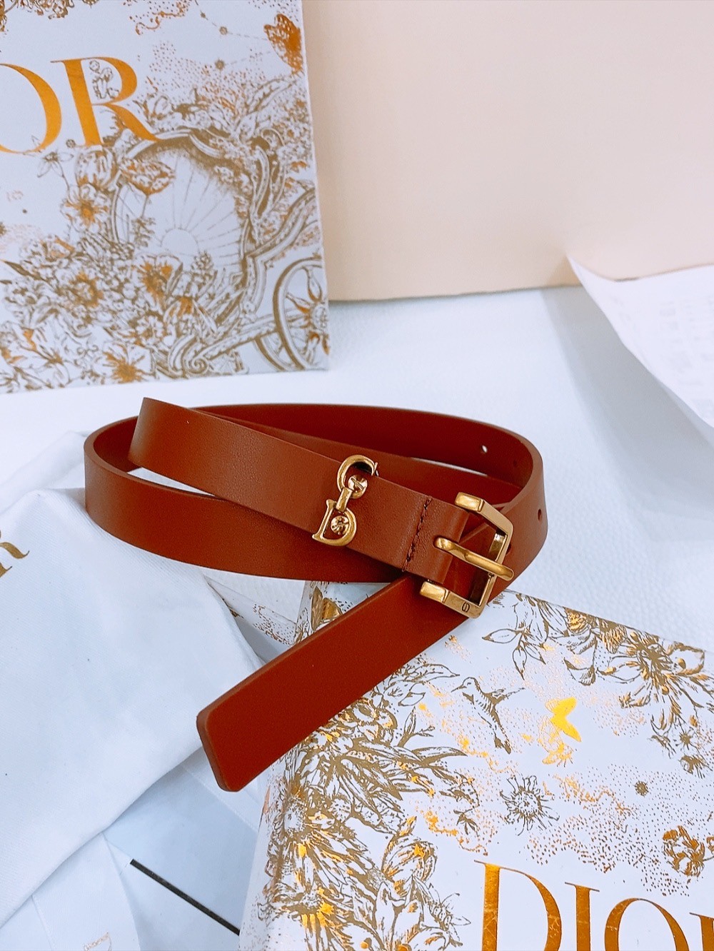 新品　CHRISTIAN DIOR　クリスチャンディオール　オレンジベルト 新品 CHRISTIAN DIOR クリスチャンディオール オレンジベルト