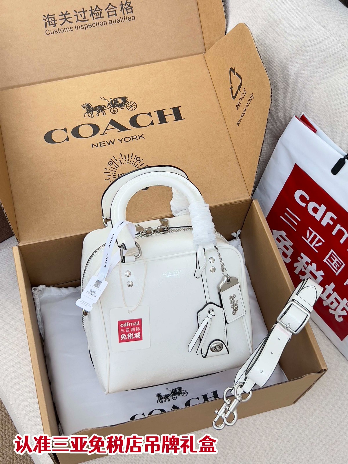完売品‼️艶レザーで格上げコーデ ✨️COACH キューブ ローグ バッグ 20 COACH｜キューブ ローグ バッグ 20 | Rakuten Fashion(楽天