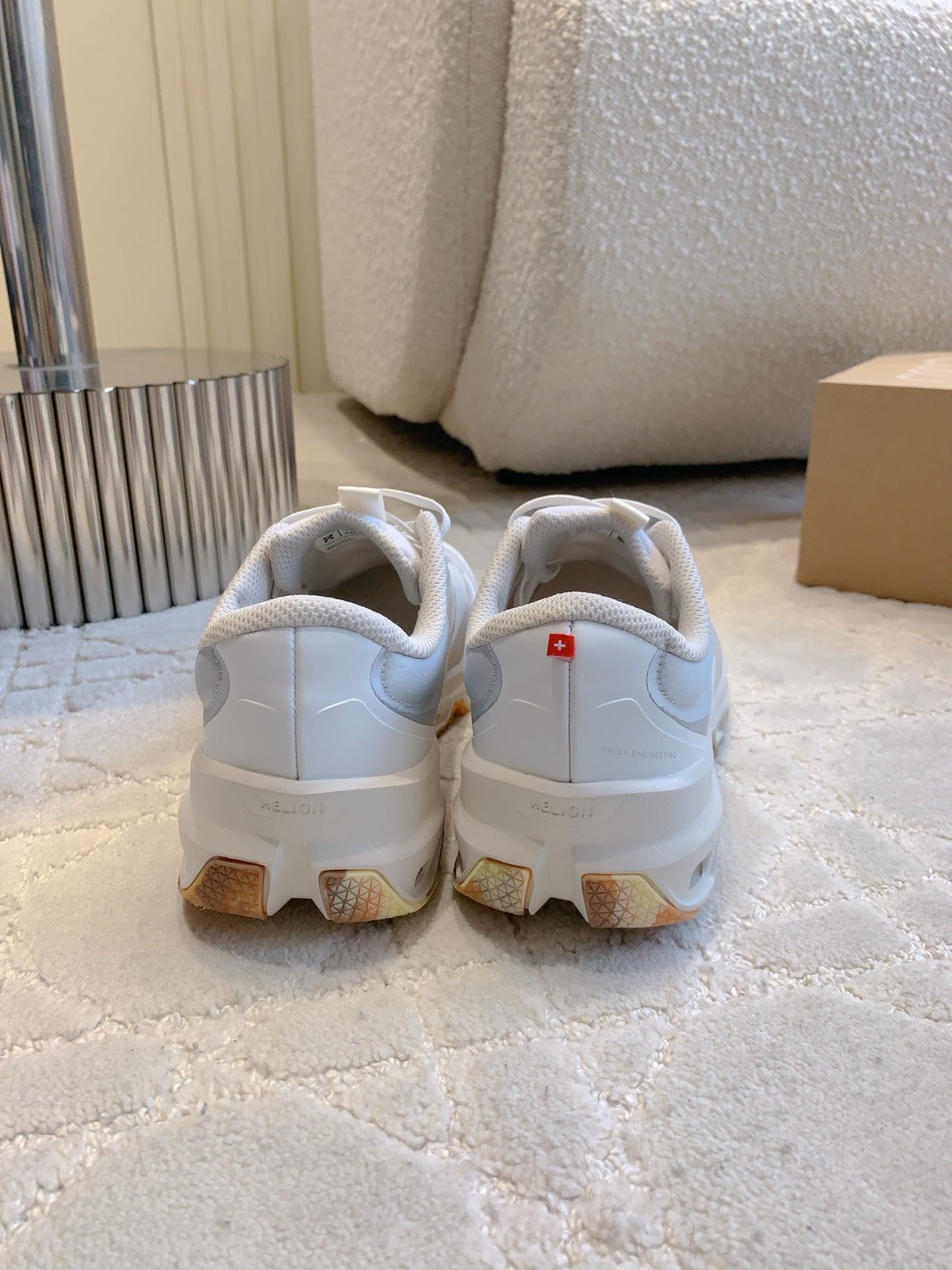 1757323626758378.jpg