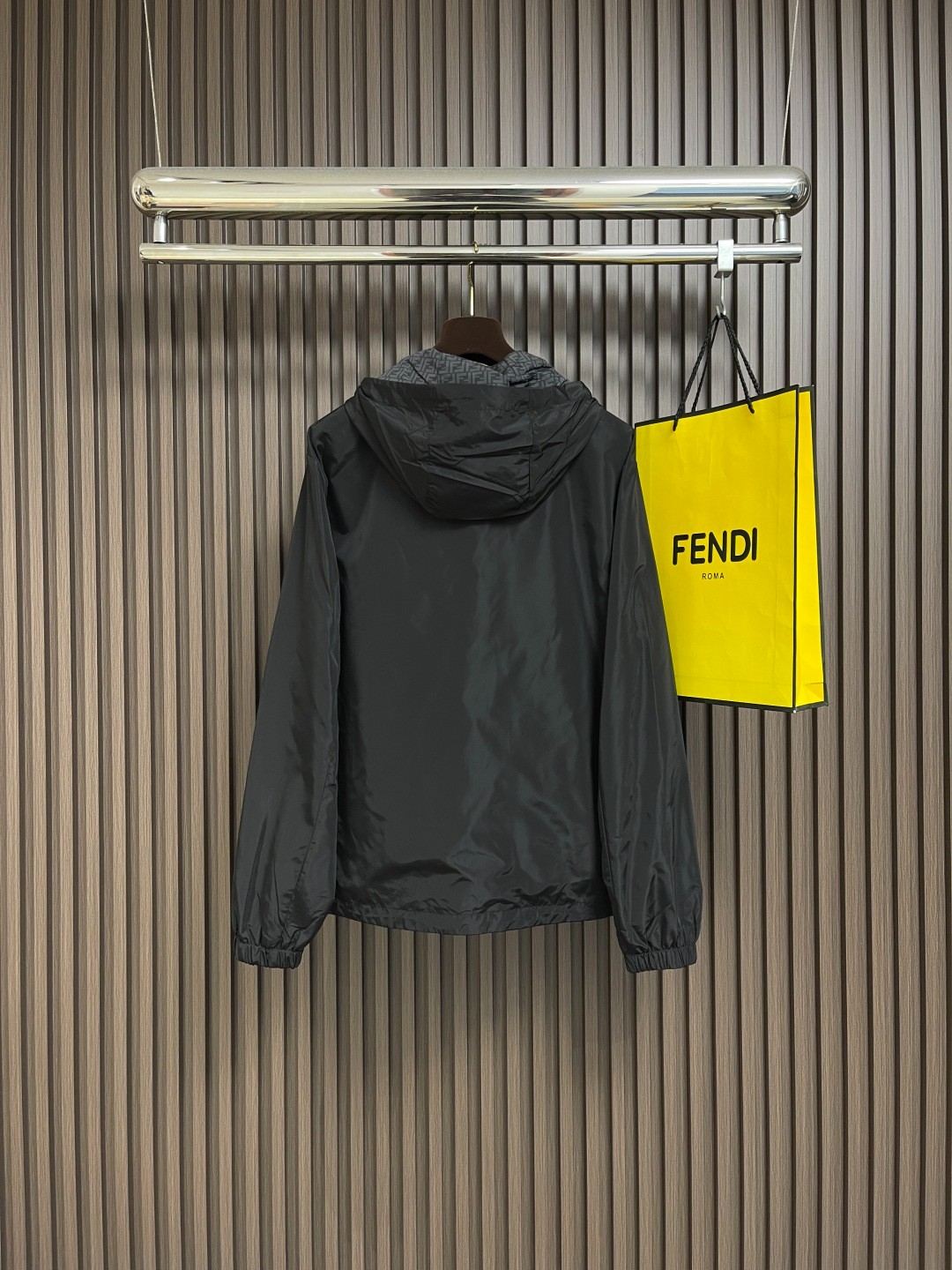 Fendi フード付きナイロンジャケット 楽天市場】フェンディ FENDI メンズ アウター ジャケット