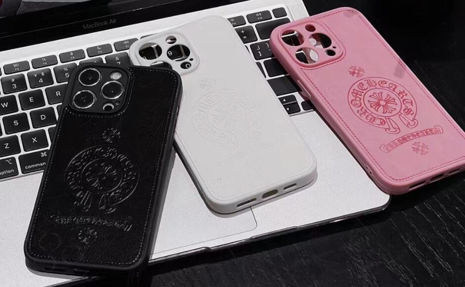 クロムハーツ風レザー貼りスマホケース iPhone全シリーズ対応