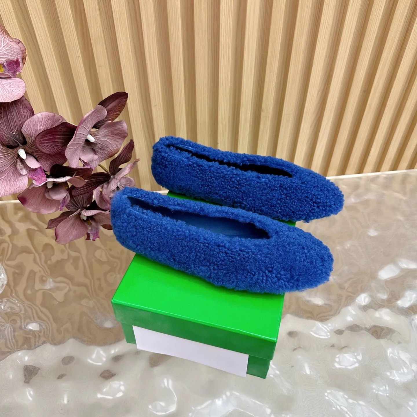 可愛い もこもこ 秋冬 ボッテガ・ヴェネタ シューズ コピー ローサ バレリーナ ブルー 可愛い もこもこ 秋冬 ボッテガ・ヴェネタ シューズ コピー ローサ バレリーナ ブルー