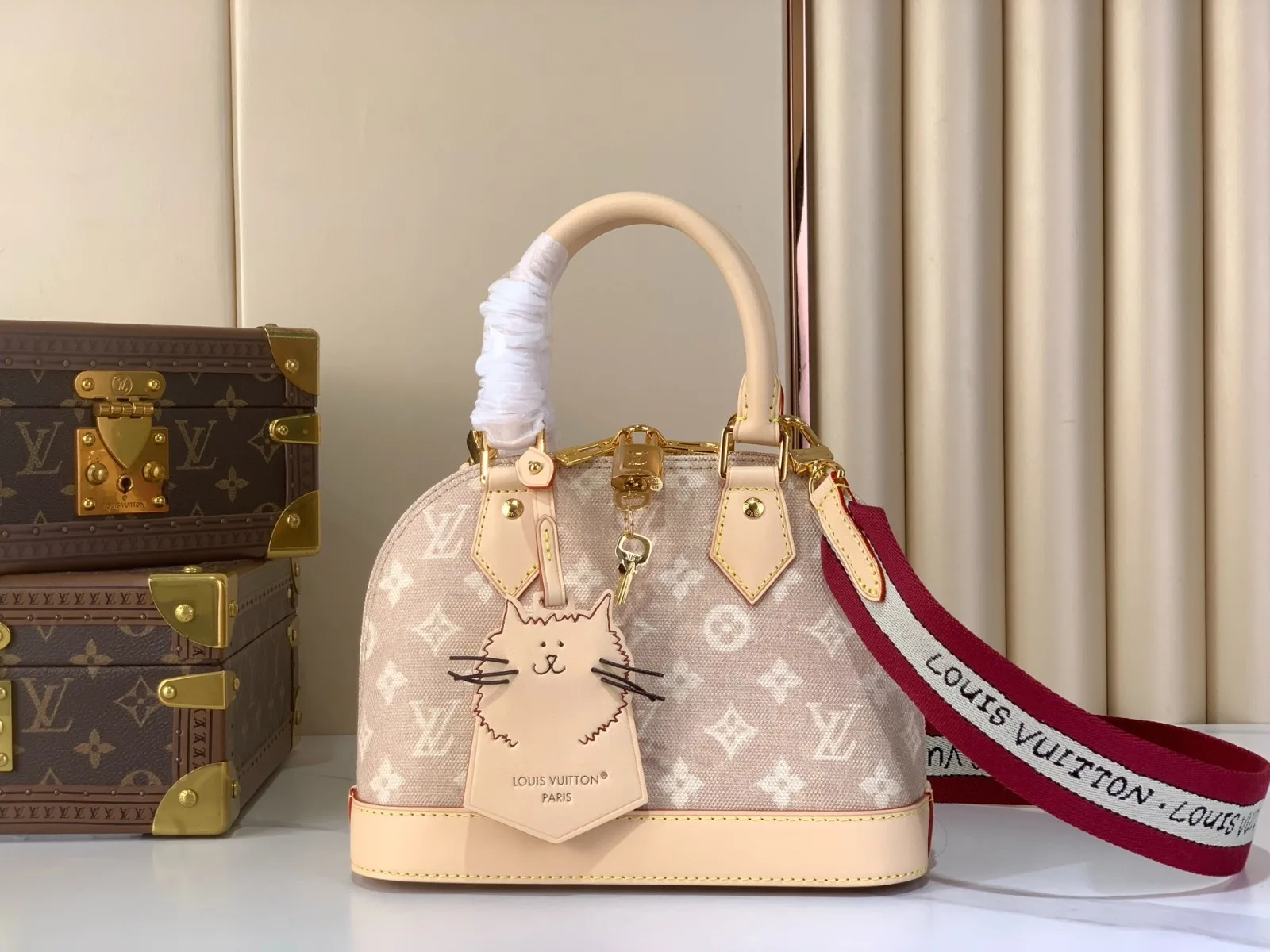 可愛い M25728 アルマ BB ハンドバッグ ルイ・ヴィトン バッグ スーパーコピー 可愛い M25728 アルマ BB ハンドバッグ ルイ・ヴィトン バッグ スーパーコピー