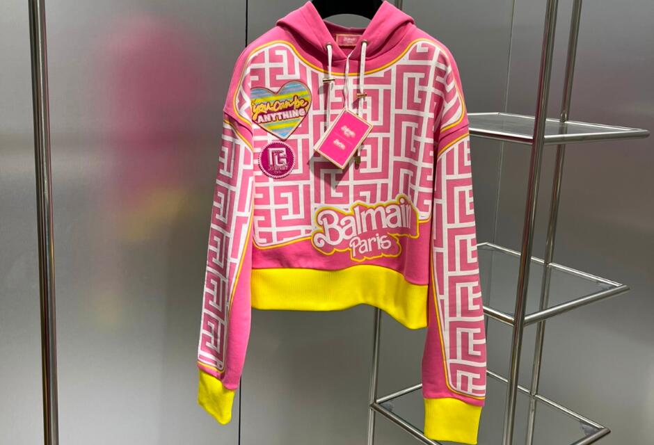 人気 注目される おしゃれ フード付き バルマン パーカー コピー 可愛い カジュアル レディース ファッション 人気 注目される おしゃれ フード付き バルマン パーカー コピー 可愛い カジュアル レディース ファッション