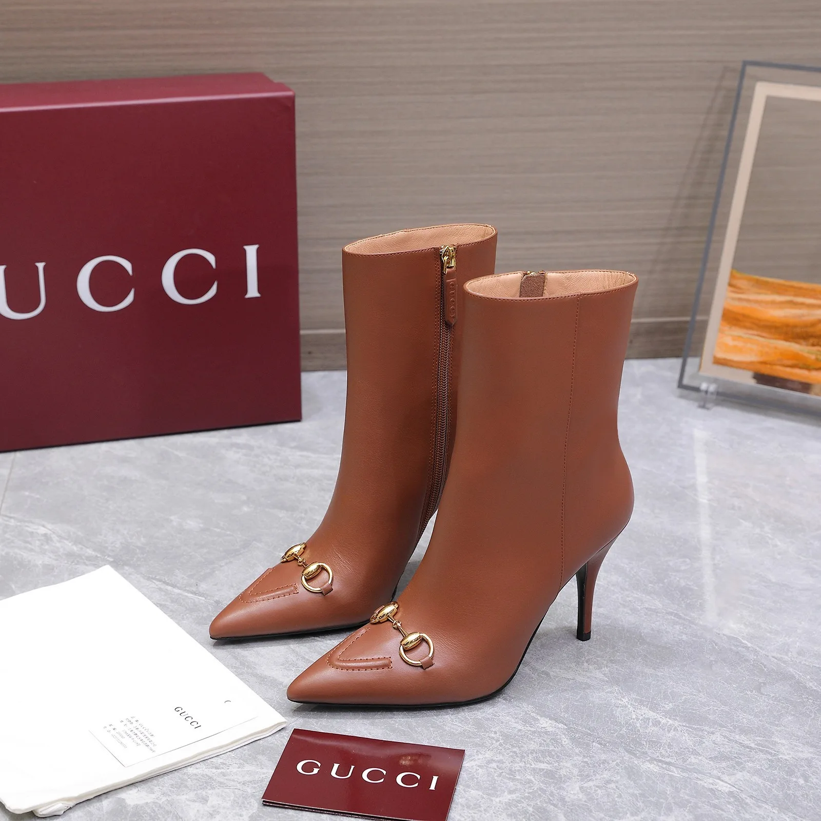 Gucci ホースビット レザー アンクルブーツ グッチ ブーツ コピー ポインテッドトゥ ブラウン