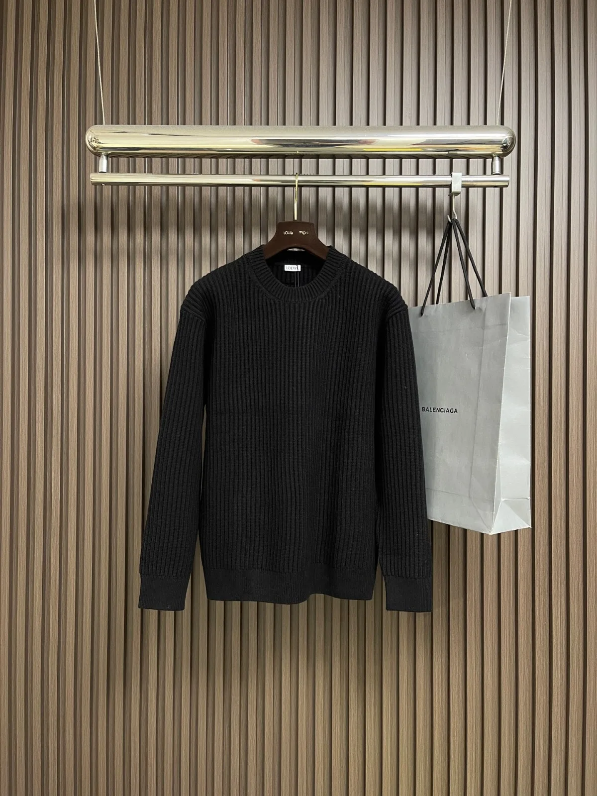 シンプル 上品 クルーネック プルオーバー ロエベ セーター 偽物 ブラック